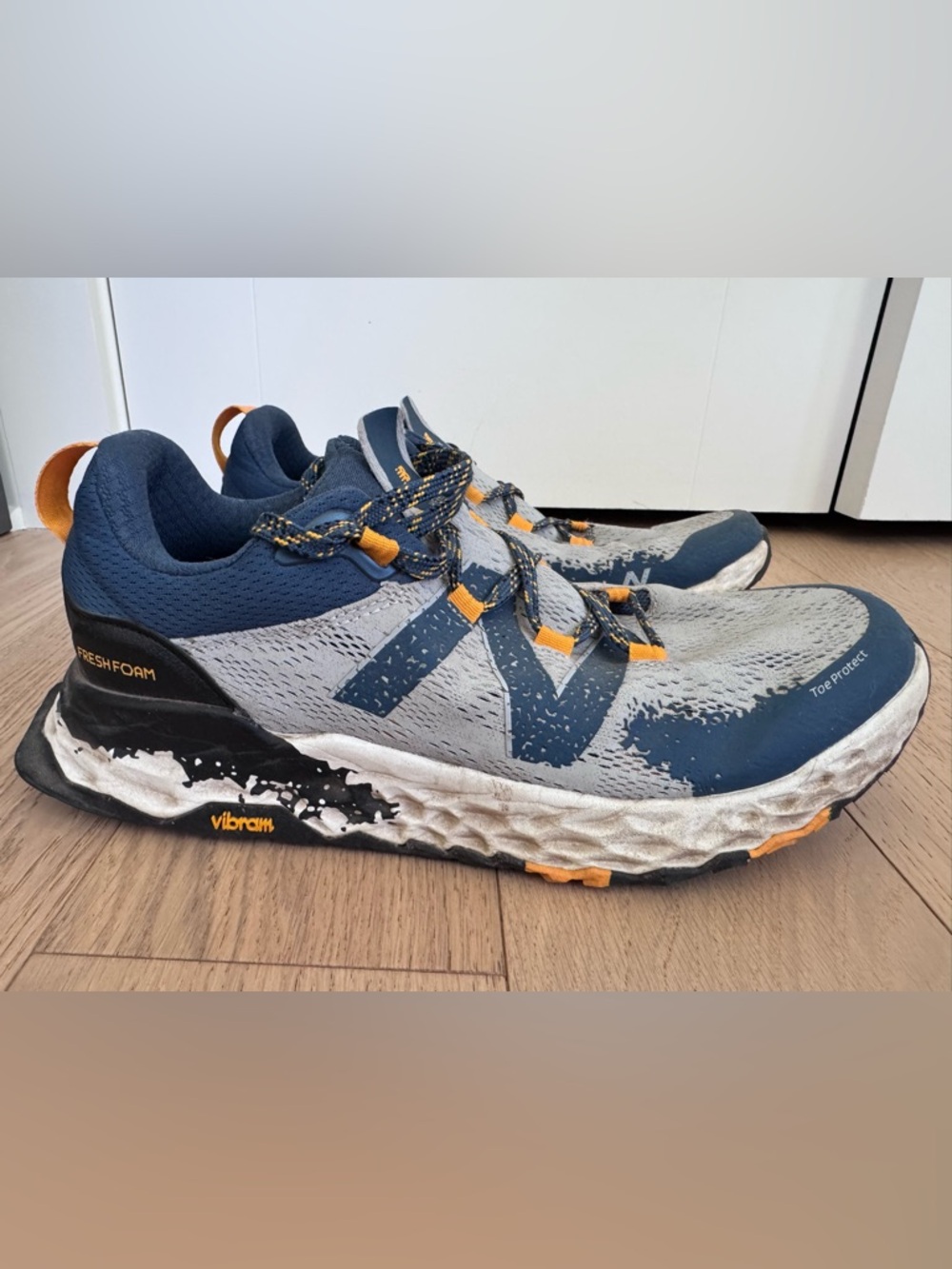 New Balance Men's Gray & Navy Trail Sneakers with Orange Details